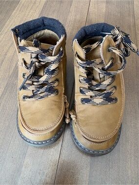 Kids Tan Billy zip up shoe for AFOs